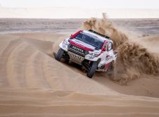 Toyota Hilux Dakar (9)