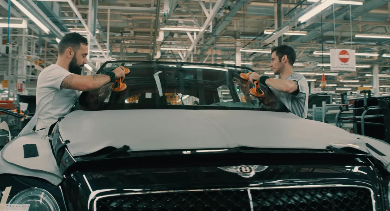 Así se construye un Bentley Bentayga Speed en 127 horas