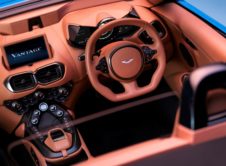 Aston Martin Vantage Roadster 2020 (10)