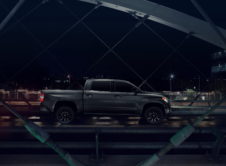 Toyota Suv Pick Up Nightshade (19)