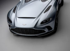 Aston Martin V12 Speedster (17)