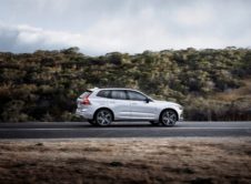 Xc60 R Design Recharge, In Crystal White Pearl