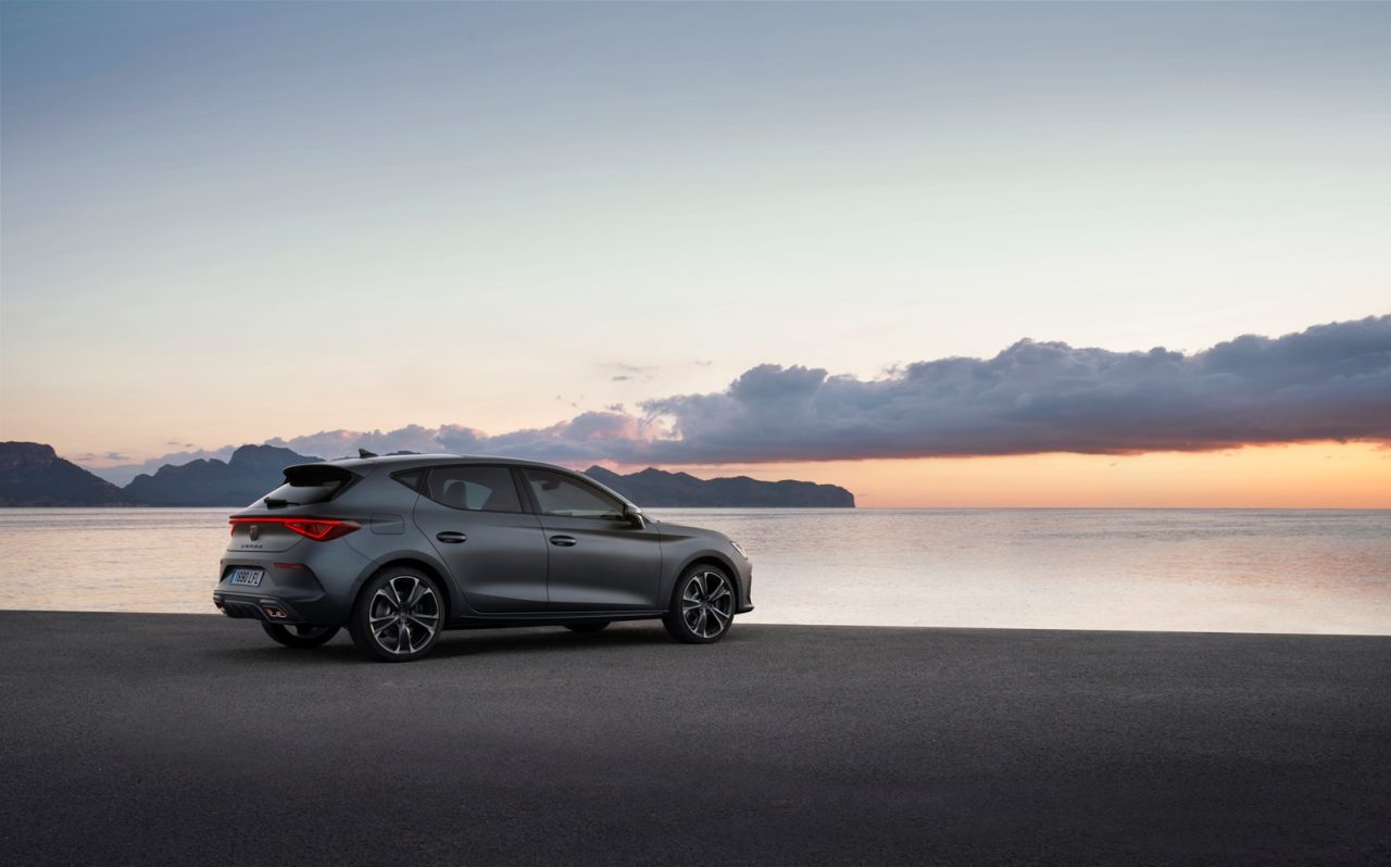 CUPRA León e-Hybrid: compacto deportivo híbrido