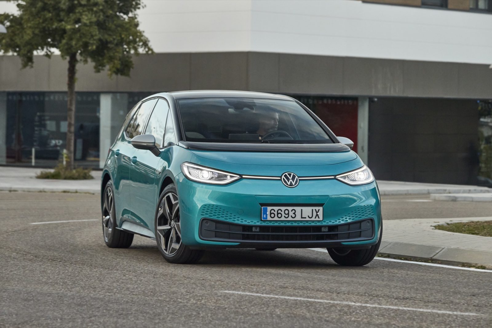 German dealers are running out of stock of electric cars