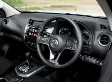 Nissan Navara 2021 Facelift (8)