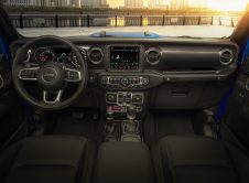 2021 Jeep® Wrangler Rubicon 392 Interior
