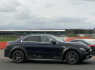 Avistada una mula de pruebas de Aston Martin con piel de Mercedes-AMG: ¿qué trama la firma inglesa?