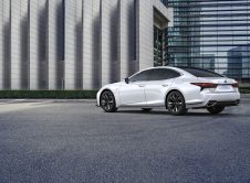 Lexus Ls 500h 2021 (32)