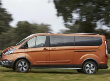 Ford Tourneo Active 12