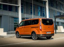 Ford Tourneo Active 14