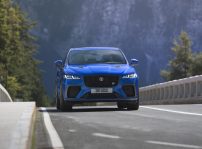 Jaguar F Pace Svr 2