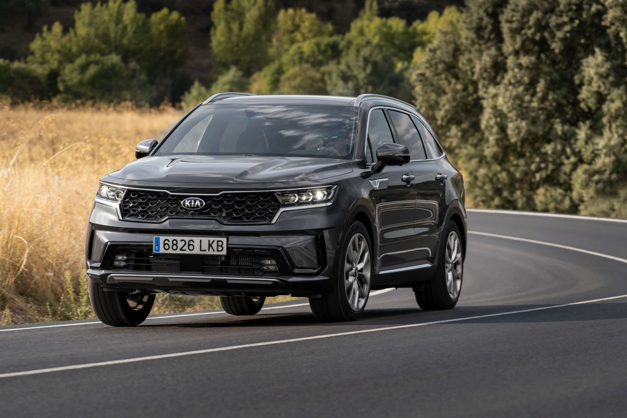 O novo Kia Sorento PHEV mostra-nos a sua autonomia e consumo