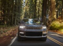 Jeep Grand Cherokee L 2021 (16)