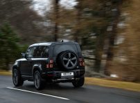 Land Rover Defender V8 88