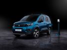 Peugeot e-RIFTER: llega la furgoneta eléctrica para transportar pasajeros