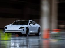 Porsche Taycan Record Velocidad15