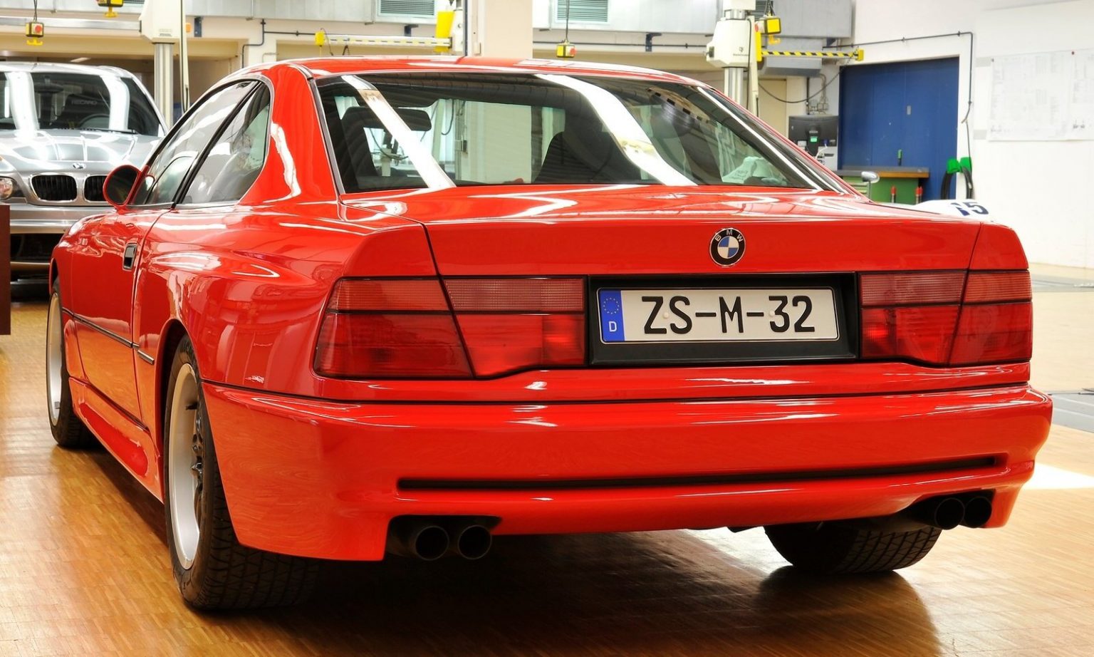 Bmw m8 1990