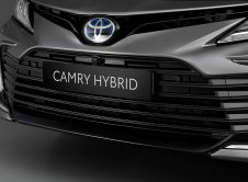 Toyota Camry Electric Hybrid 2021 (7)