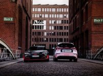 Audi E Tron Gt Quattro / Audi Q4 E Tron