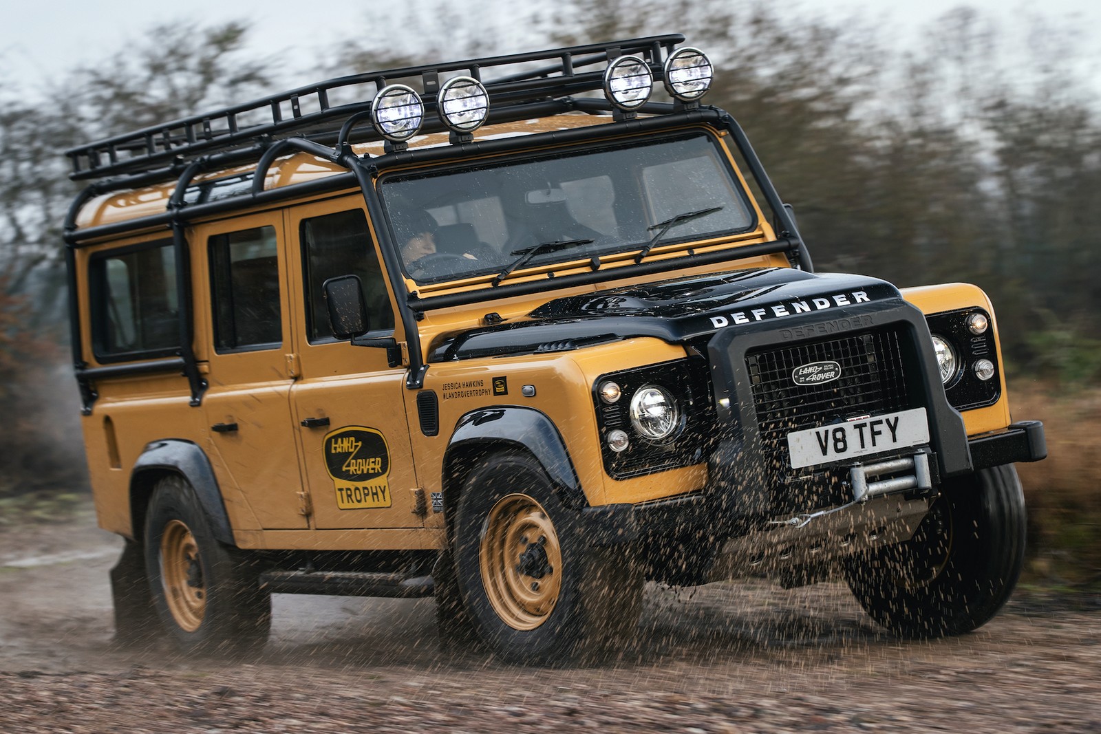 Land Rover Defender Clasico 02