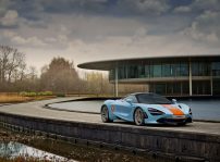 Mclaren 720s Gulf Oil (7)