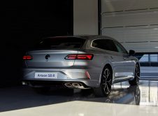 Volkswagen Arteon R 2021 (10)