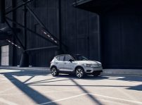 Volvo Xc40 Recharge P8 Awd In Glacier Silver,