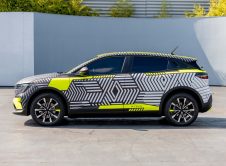 2021 New Renault Megane Etech Electric Preproduction 4