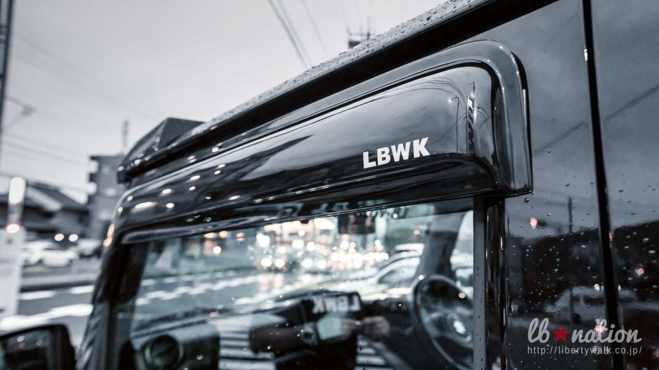 Liberty Walk Suzuki Jimny 4