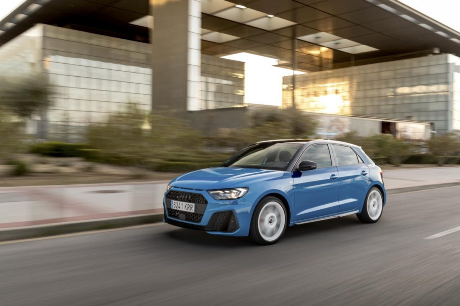 Audi A1 Sportback Competition 40 Tfsi (2)