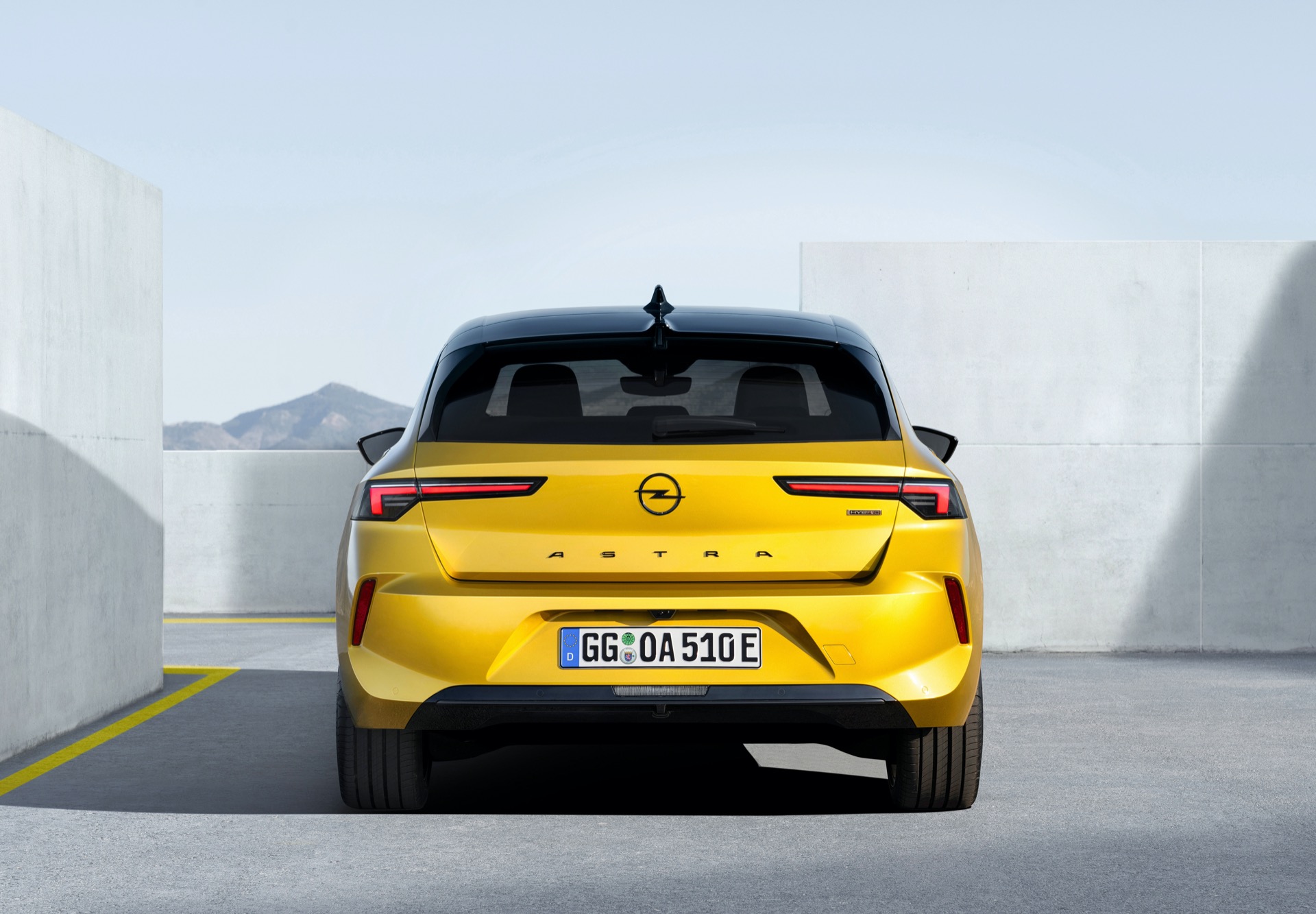 the-new-2021-opel-astra
