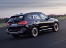BMW iX3 2025 vs Audi Q4 e-tron: comparativa de dos SUV eléctricos premium