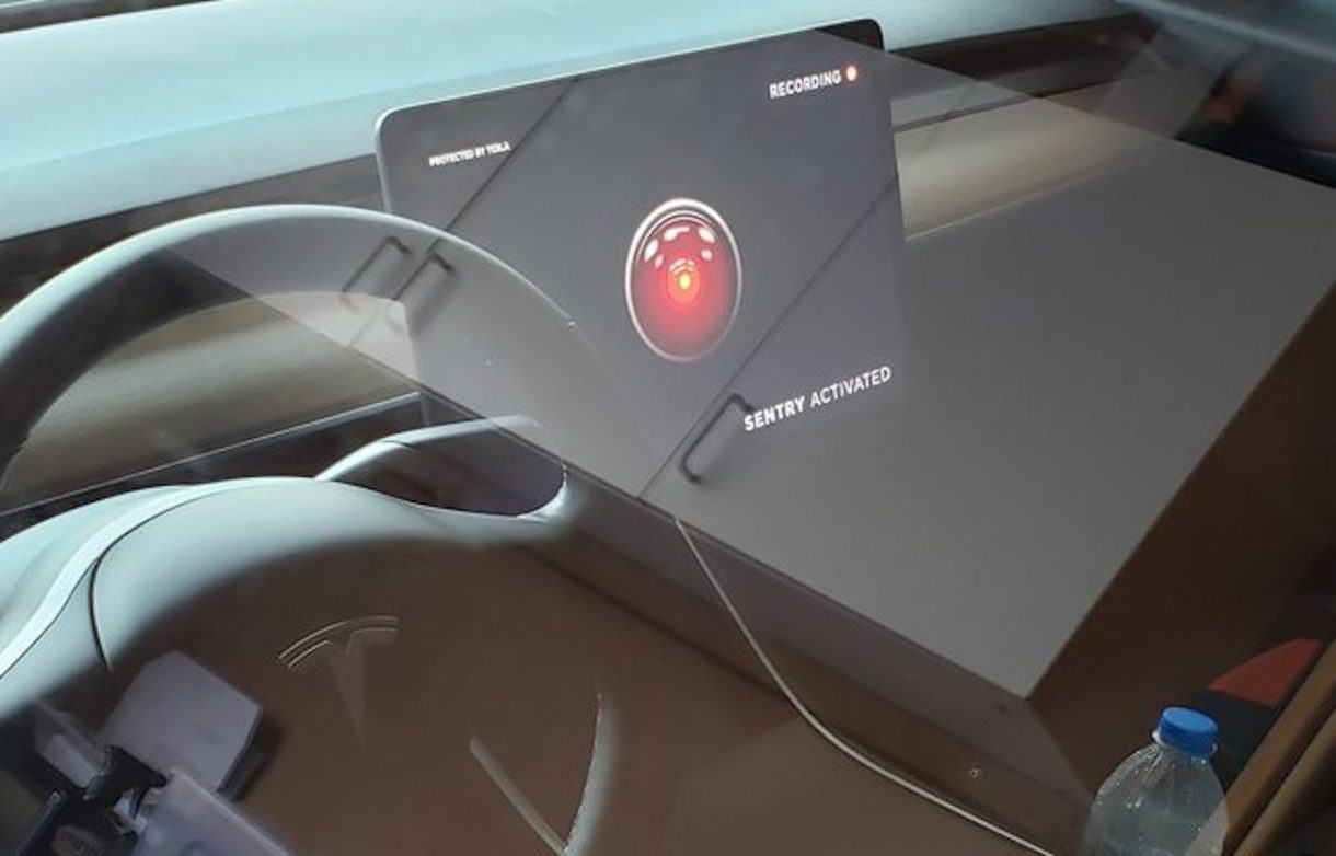 Tesla offers remote access to the Sentinel system on mobile