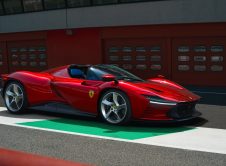 Ferrari Daytona Sp3 1