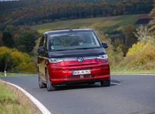 Volkswagen Multivan Ehybrid(6)