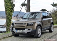 Land Rover Defender 203