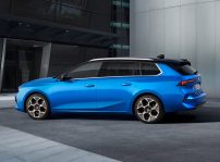 Opel Astra Tourer 2022 (6)