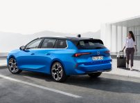 Opel Astra Tourer 2022 (8)