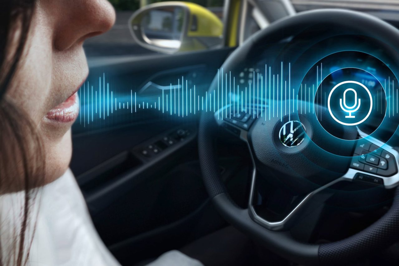 Volkswagen abandona los controles de pantalla táctil y recupera