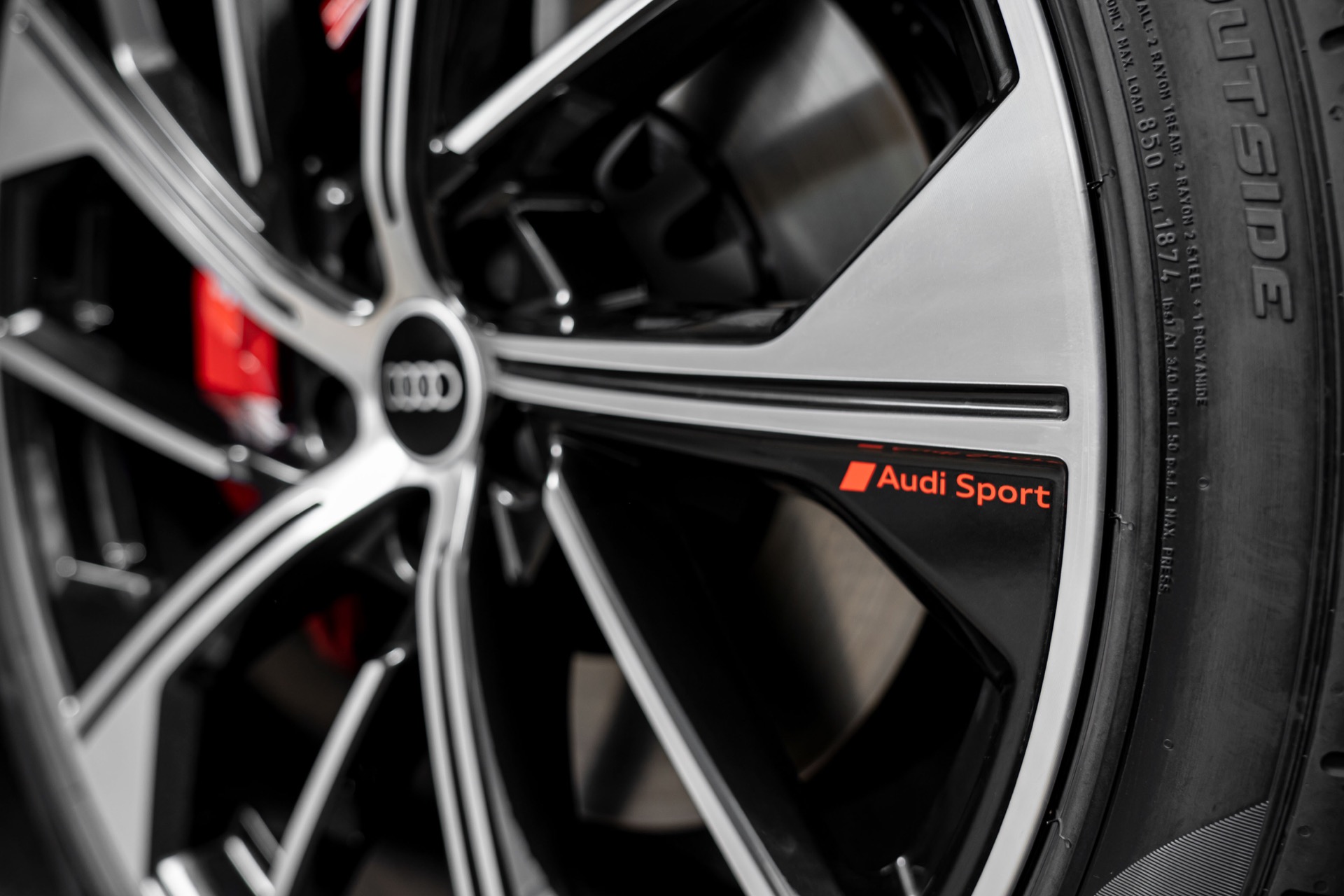 Audi Sq5 7
