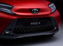 Toyota Aygo X Cross 08