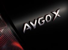 Toyota Aygo X Cross 18