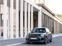 Mini Cooper Se Resolution Edition 16