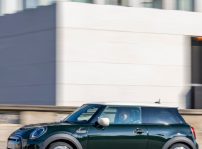 Mini Cooper Se Resolution Edition 22