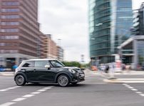 Mini Cooper Se Resolution Edition 62