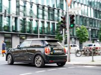 Mini Cooper Se Resolution Edition 63