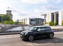 Mini Cooper Se Resolution Edition 68