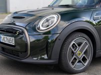 Mini Cooper Se Resolution Edition 77