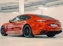 Porsche Panamera Hibrido Enchufable 32