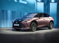 Lexus RZ 450e